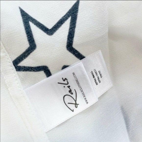 ❤️ Rails Thea Stellar Top White Button Tie Front Size XS NWT